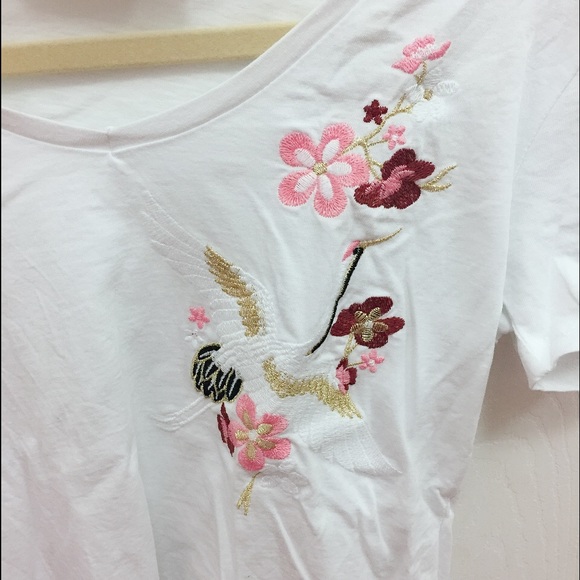 Boohoo embroidered floral tee - Picture 3 of 4